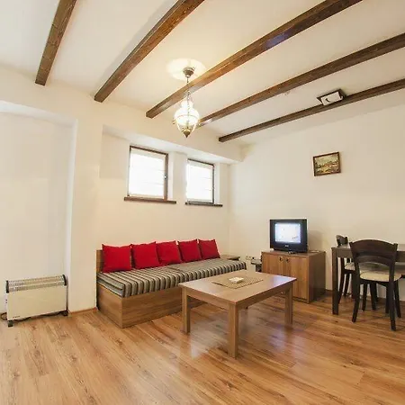 Life Family Aparthotel Pamporovo