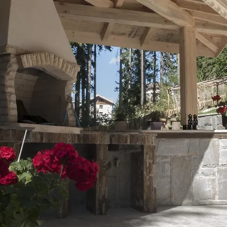 Aparthotel Life Family 3*