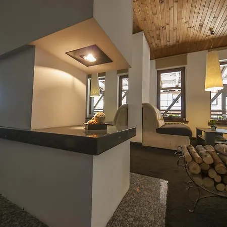 Aparthotel Life Family 3*